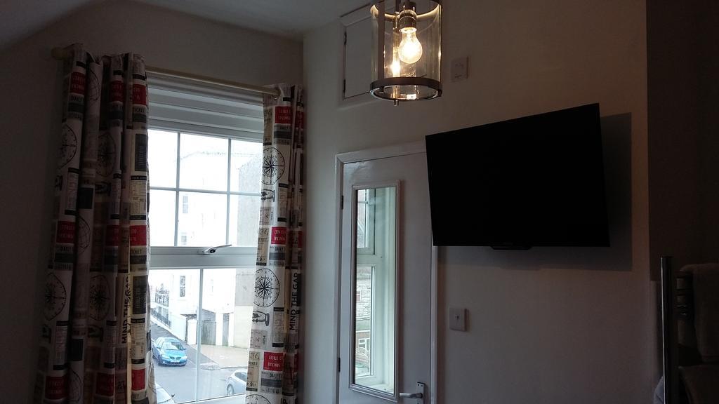 Cambridge House Guest House Eastbourne Room photo