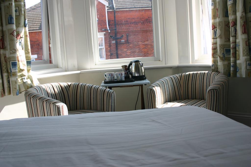 Cambridge House Guest House Eastbourne Room photo