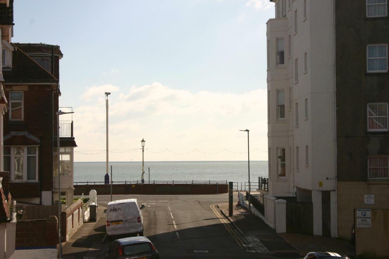 Cambridge House Guest House Eastbourne Room photo